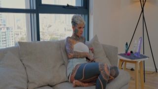 Mature masseuse Dee Williams provides a cunnilingus and rimjob to hot babe Kenzie Reeves femboy fucked